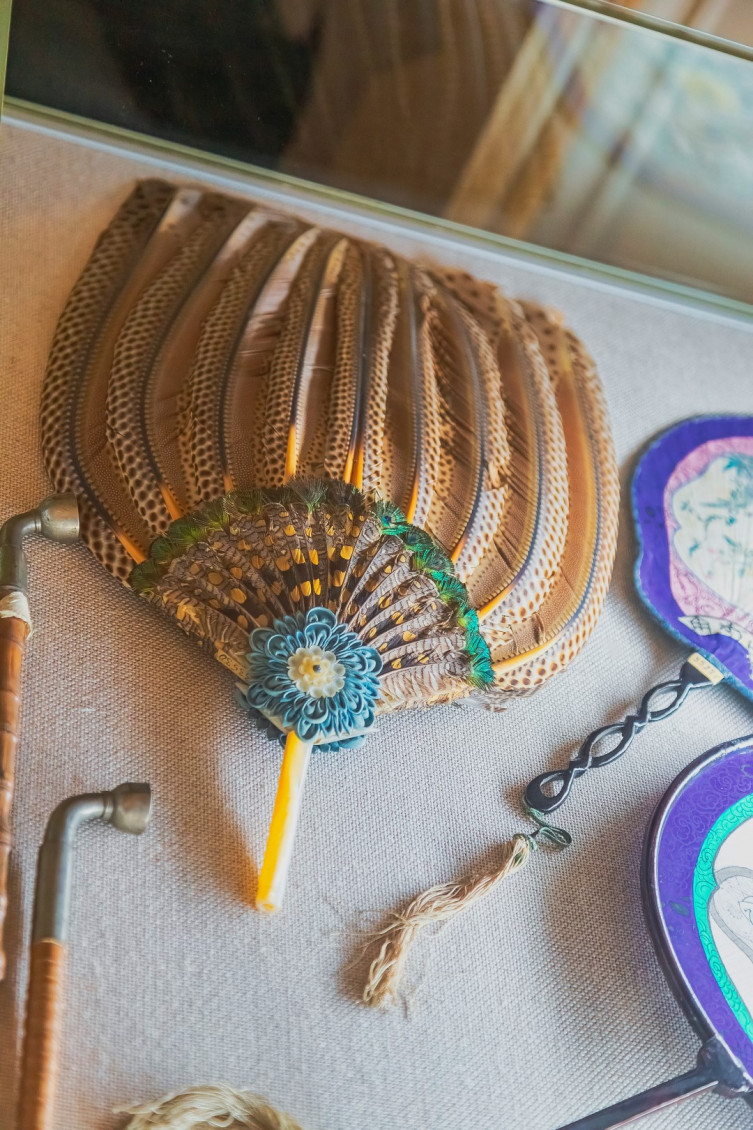 Etliche Ausstellungsstücke kamen übrigens aus Indien, Indonesien oder anderen Ländern und hatten mit China nichts zu tun.